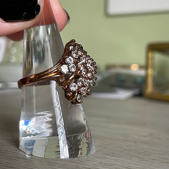 • Vintage Bouquet Ring • - Picture 11 of 16